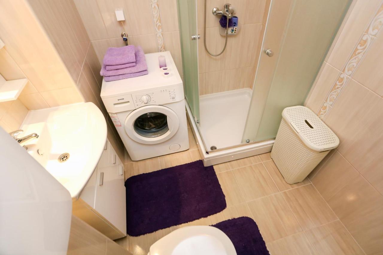 Modern Apartment With Free Parking Novi Sad Buitenkant foto